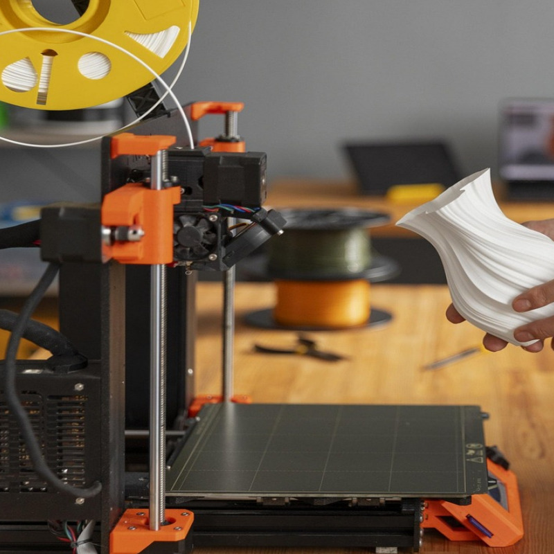 3D printer printing filament parts